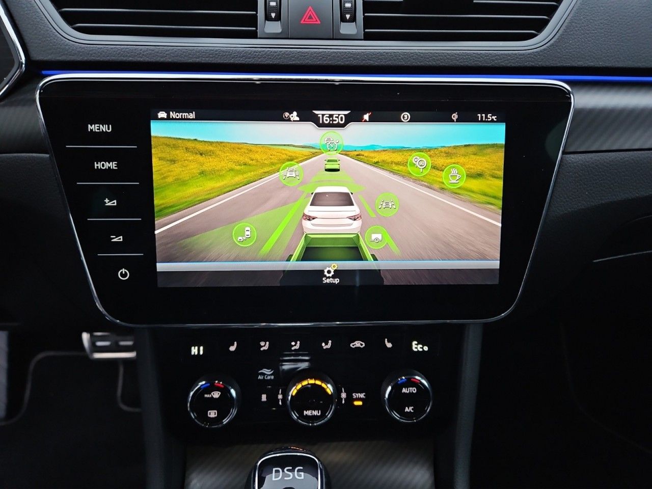 Fahrzeugabbildung SKODA Superb Sportline iV AHK NAVI Standheizung