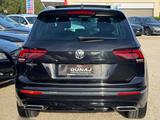 Volkswagen Tiguan 2.0 TDI DSG 4Motion R-LINE |360*Kam|LED - Volkswagen Tiguan: 3.0
