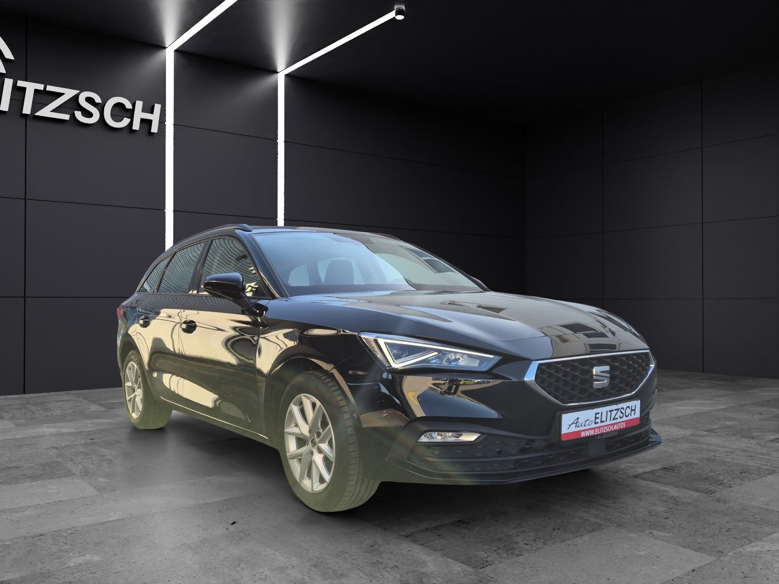 Fahrzeugabbildung SEAT Leon ST TDI Style DSG LED Navi AID beats ACC RFK