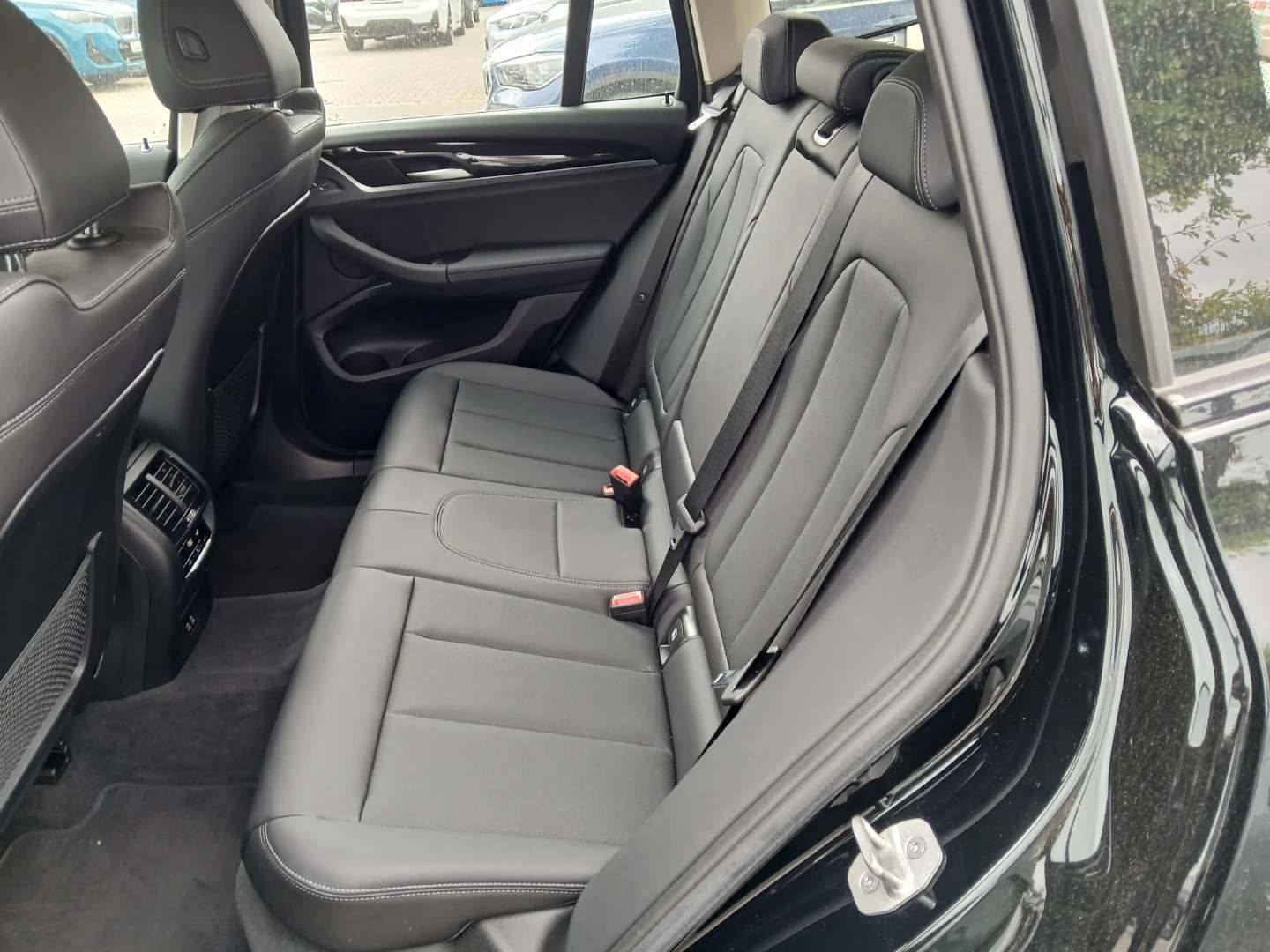 BMW X3 xDrive 20 d STHZG*ACC*LED*AHK*HUD*Kamera*Lede foto 15
