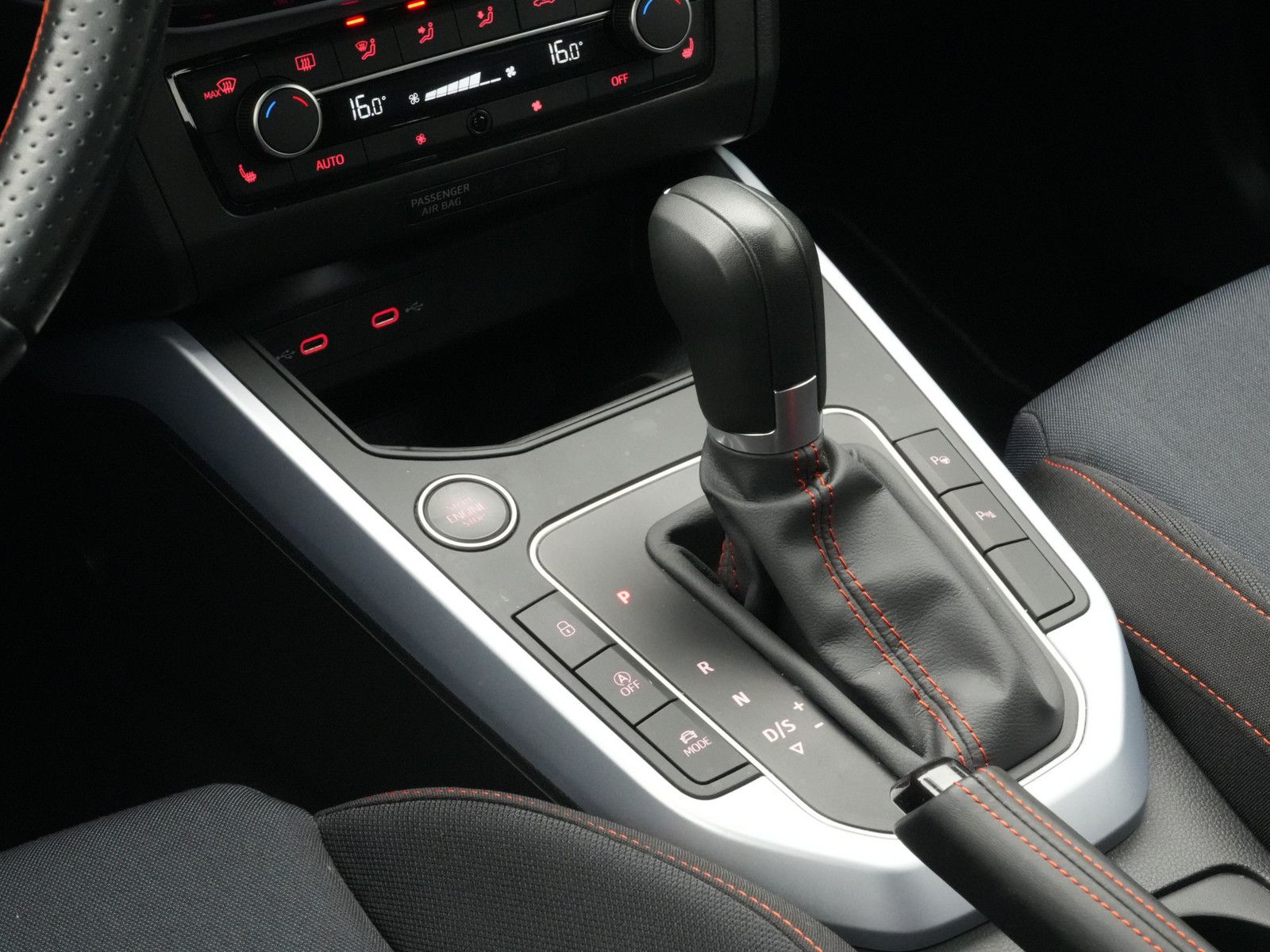 Seat Arona - Bild 11