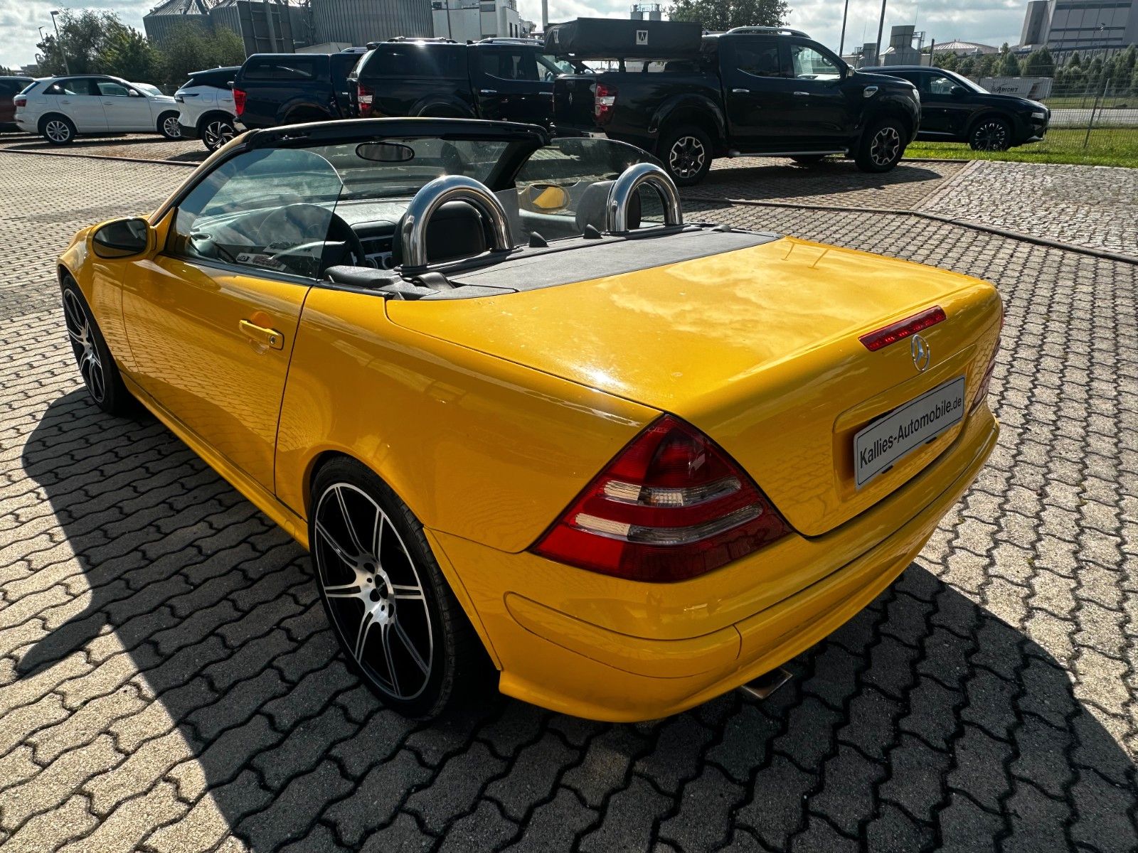 Fahrzeugabbildung Mercedes-Benz SLK 200 Kompressor / Leder / Sitzhzg. / Klima