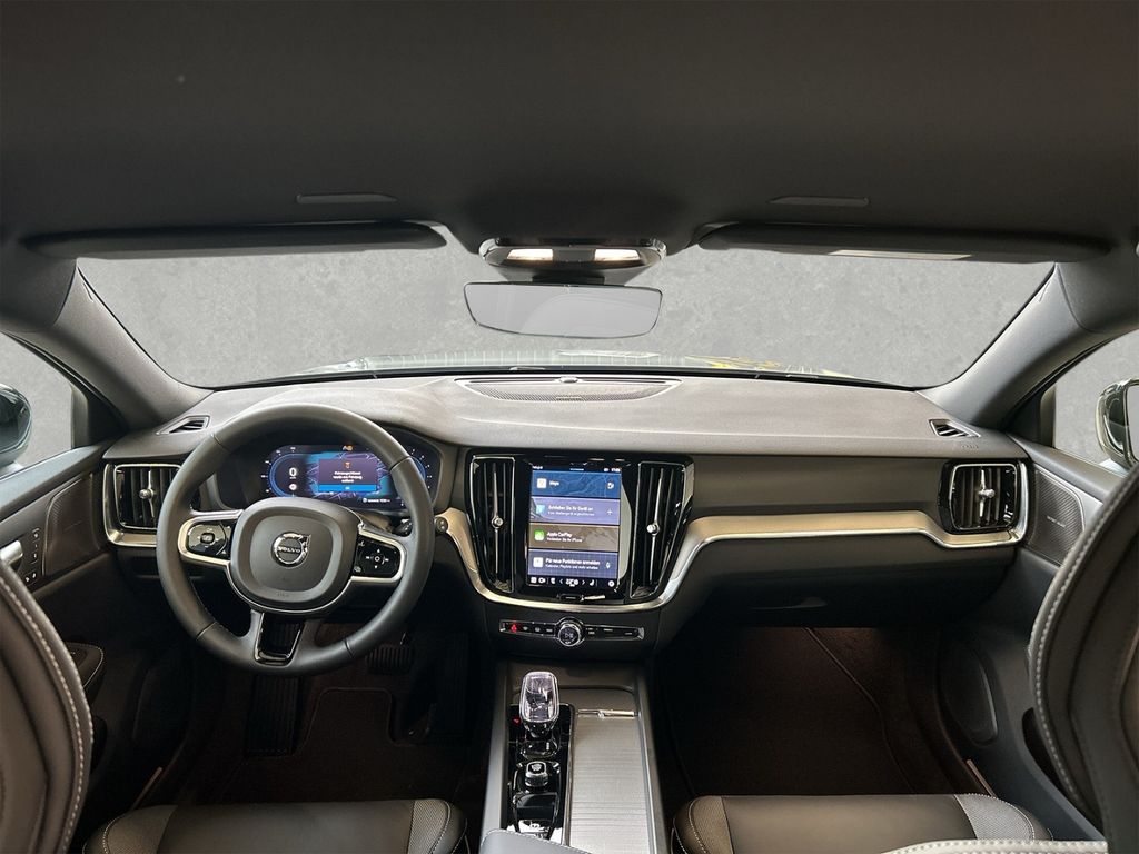Volvo V60 Plus Dark B4 Benzin EU6d Harman/Kardon Winte