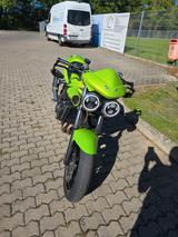 Triumph Speed Four 600  Bauj. 2006 Tüv auf Wunsch neu - Triumph Speed Four