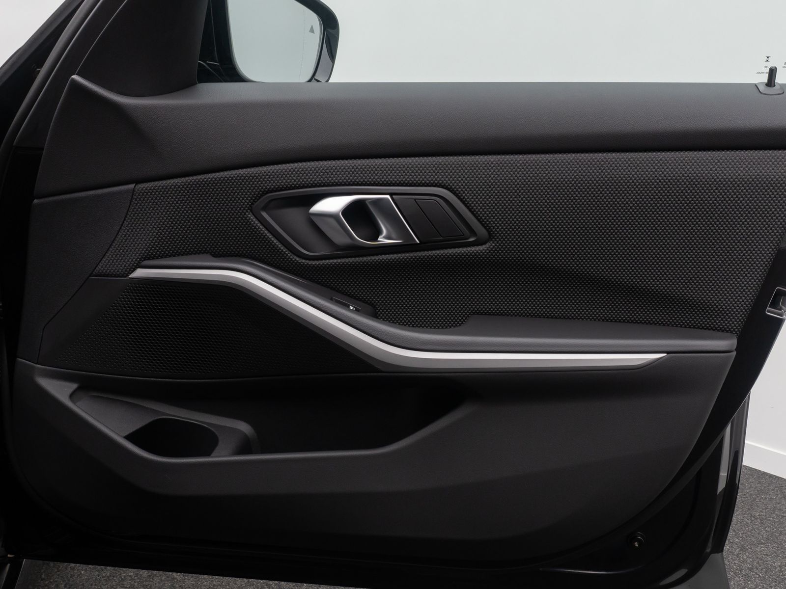 Fahrzeugabbildung BMW 330i Stop&Go DAB Kamera Standhzng Fernlic 18Zoll