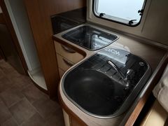 Bürstner Solano T 728, Einzelbetten,Hubstützen,Sat,Navi