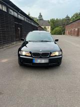 BMW 330i E46 Kombi Touring originale 129 T... - BMW 330 mit Benzin-Antrieb: Kombi, 330i E46