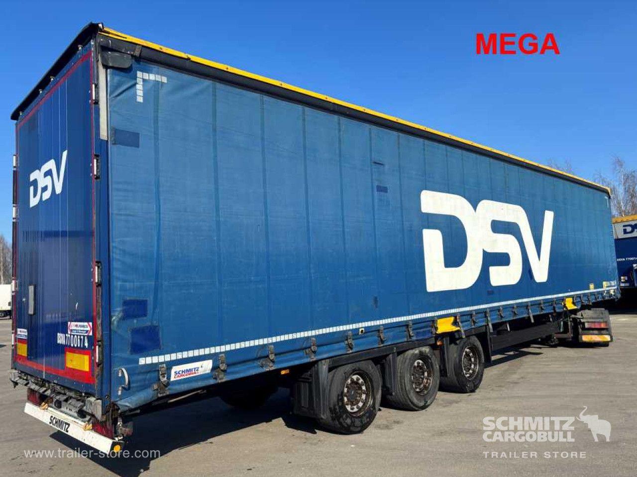 Schmitz Cargobull Curtainsider Mega
