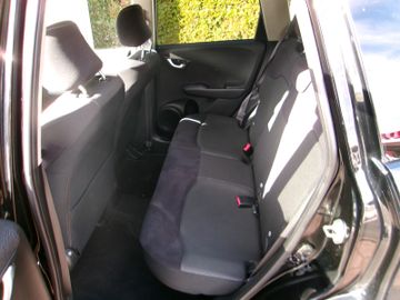 Bild 5 Honda Jazz 1.4 Si Automatik wenig Kilometer