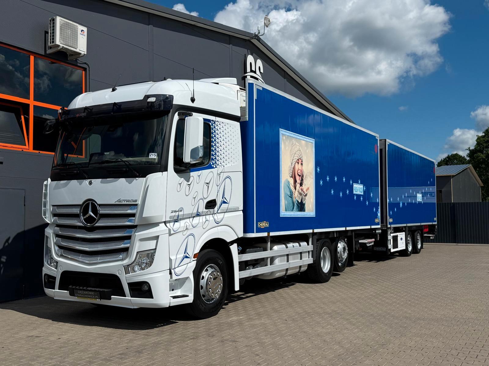 Mercedes-Benz Actros 2545 // Tandem-Kühlfahrzeug
