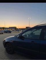 Ford FORD FOCUS - Ford Focus aus 2004 mit Diesel-Antrieb