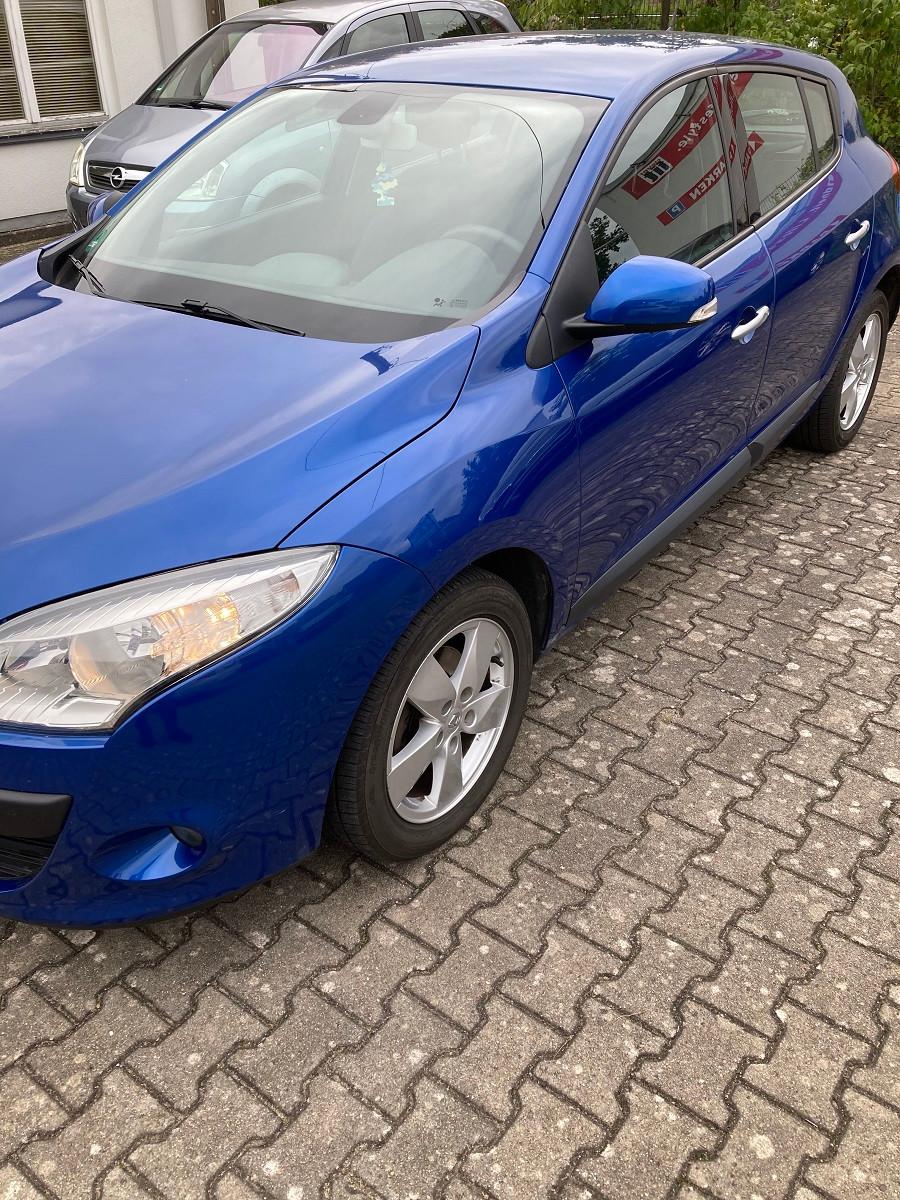 Renault Megane Dynamique 2.0 16V 140 CVT