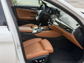 BMW 520 - 5