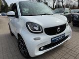 Smart ForTwo*NAVI*PANORAMA*KAMERA*NAVI*1.HAND*90PS - gebrauchte Smart Kleinwagen