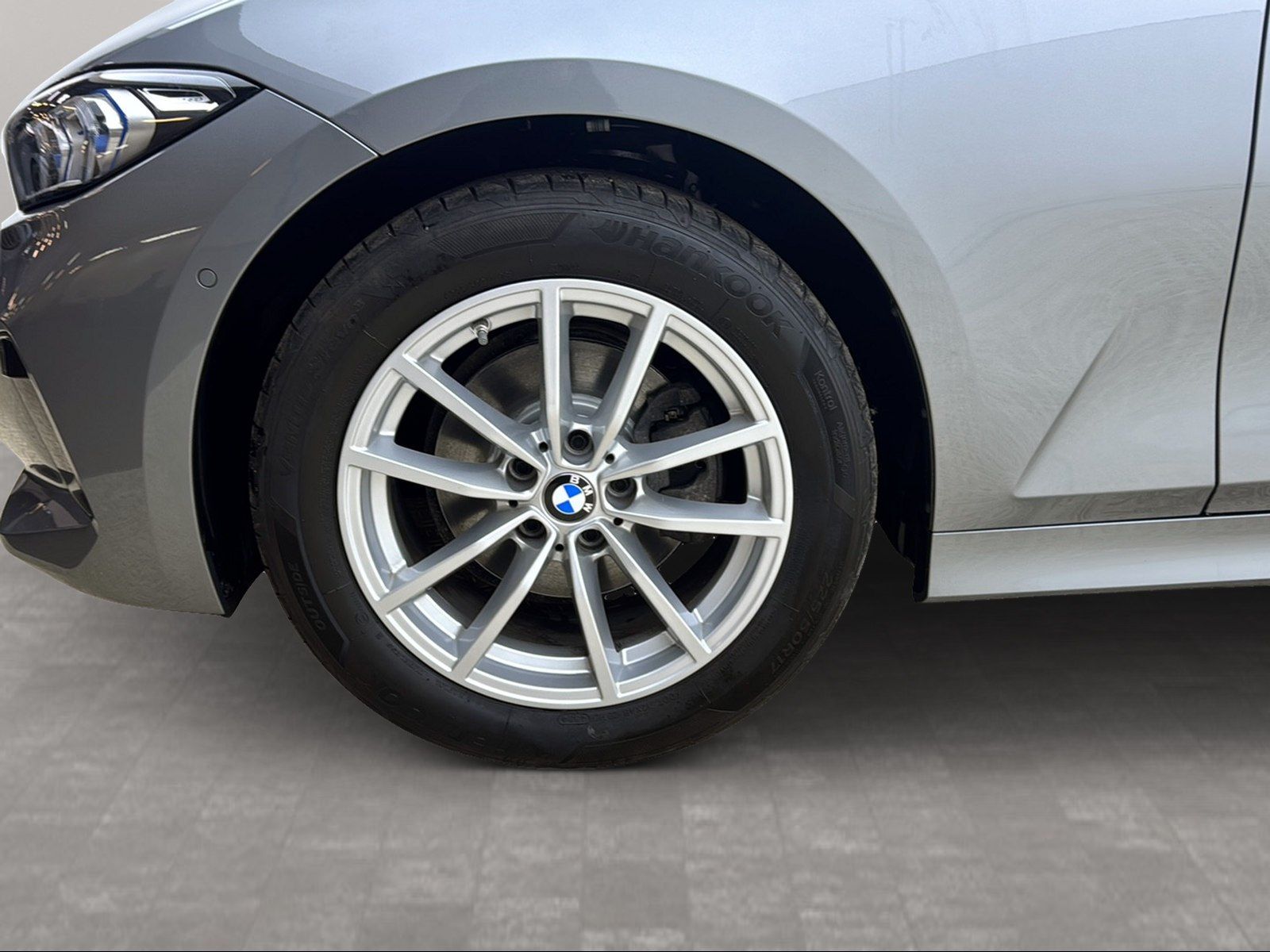 BMW 320 - Bild 11
