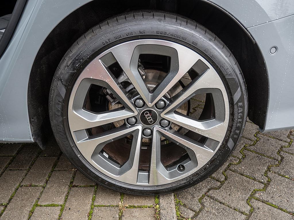 Audi A3 Limousine 30 TFSI PDC SHZ KAMERA NAVI AHK ACC, миниатюра 6
