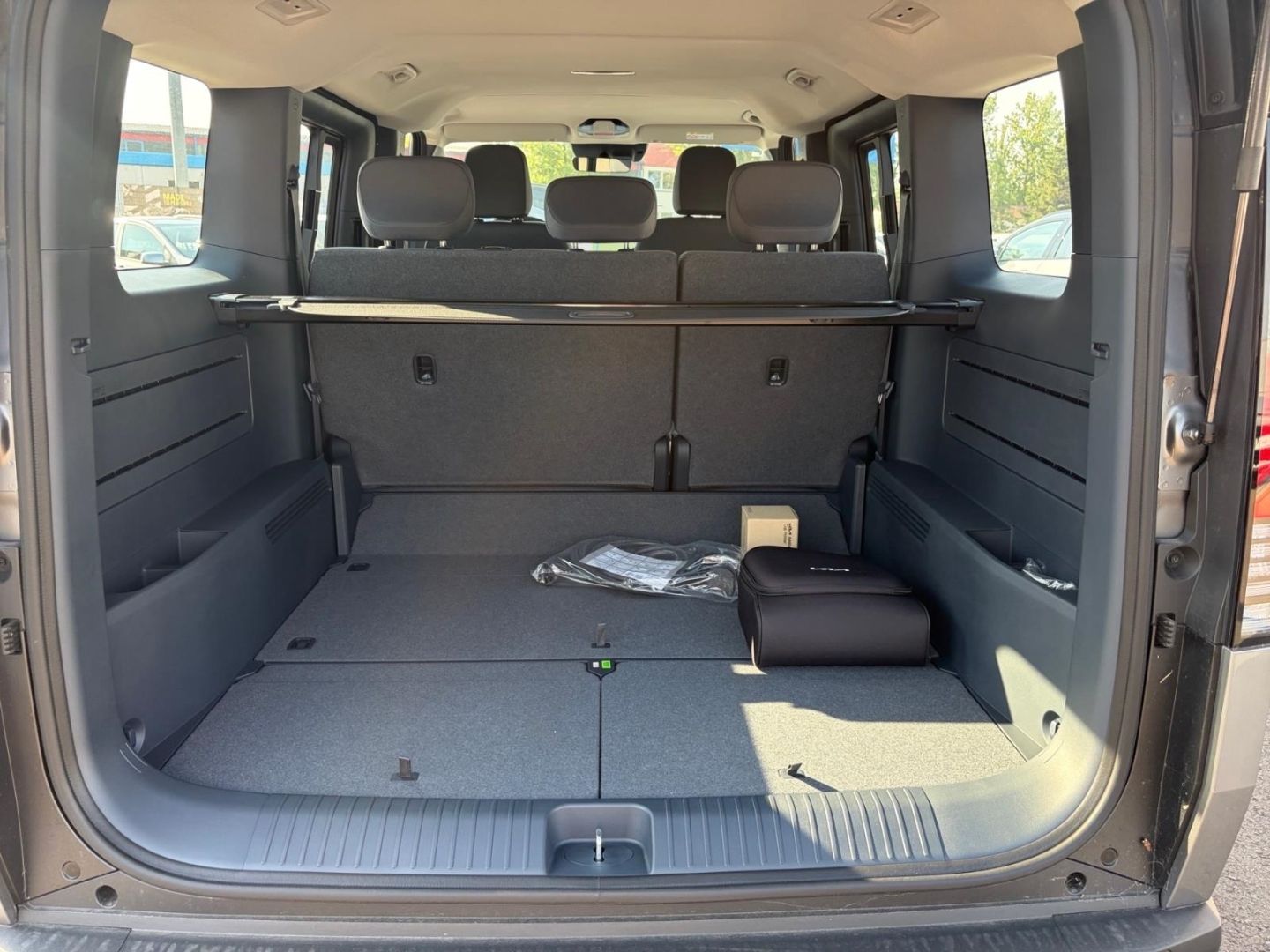Fahrzeugabbildung Kia PV5 Passenger 120 kW Elite Navi Digitales Cockpi