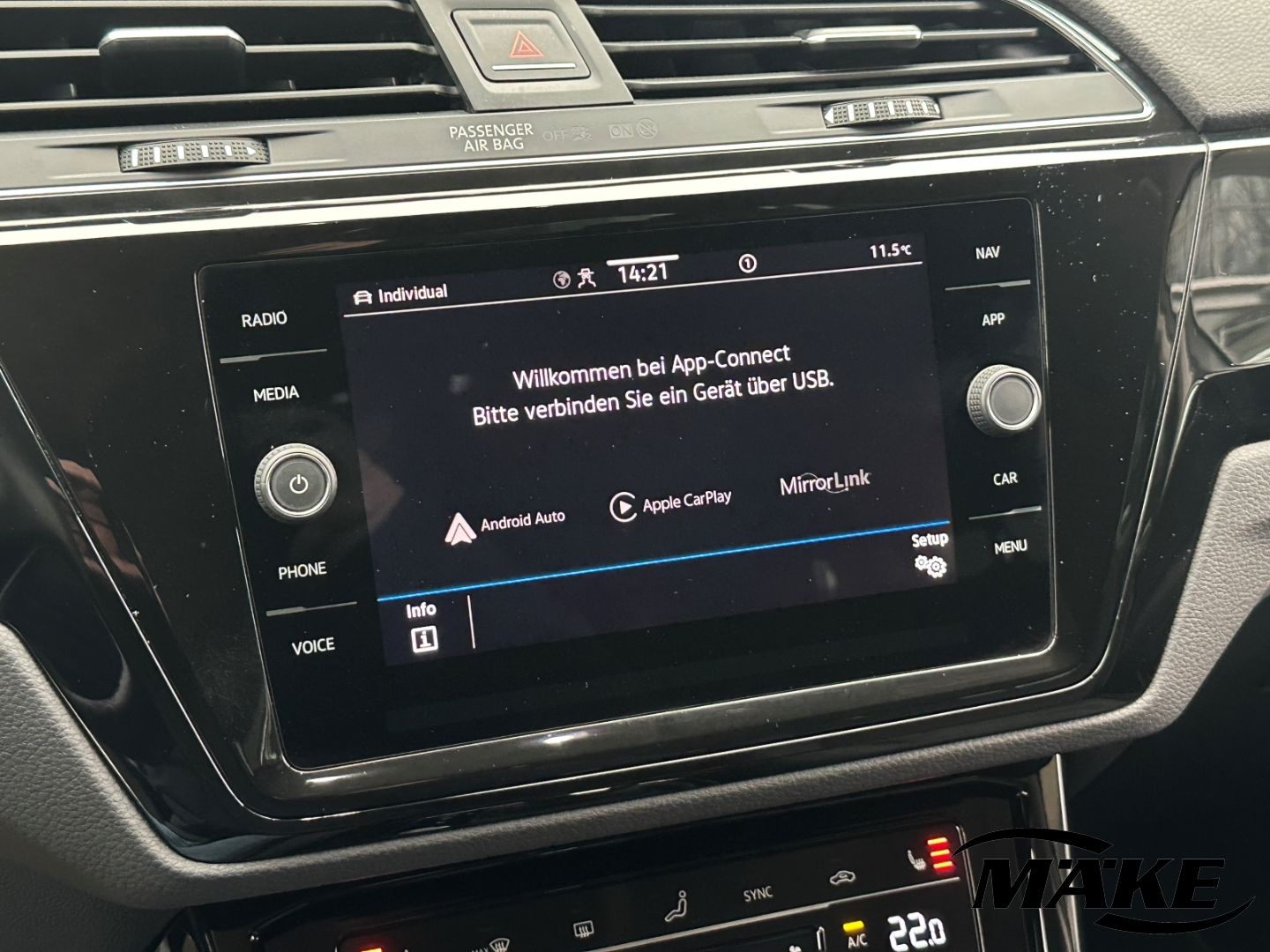 Touran Highline 2.0 TDI DSG ACC AHZV LED ASSIST 