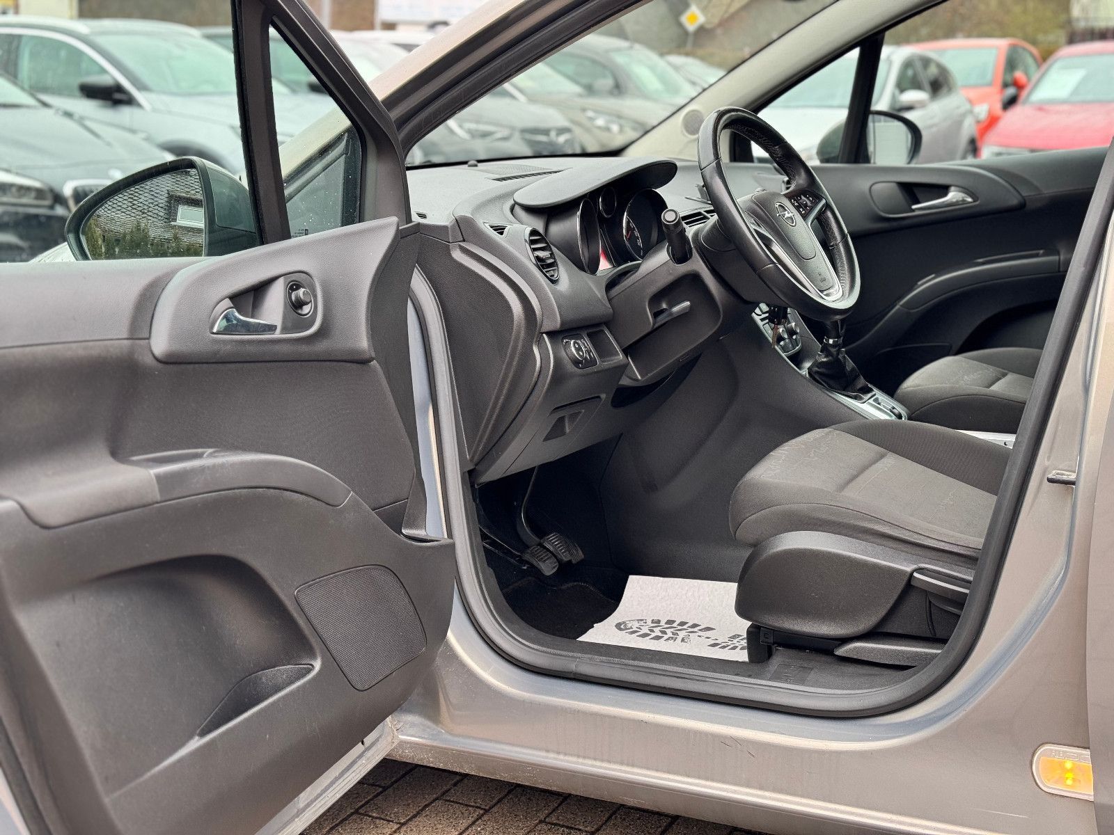 OPEL Meriva, 2011, Benzin, 140 PS