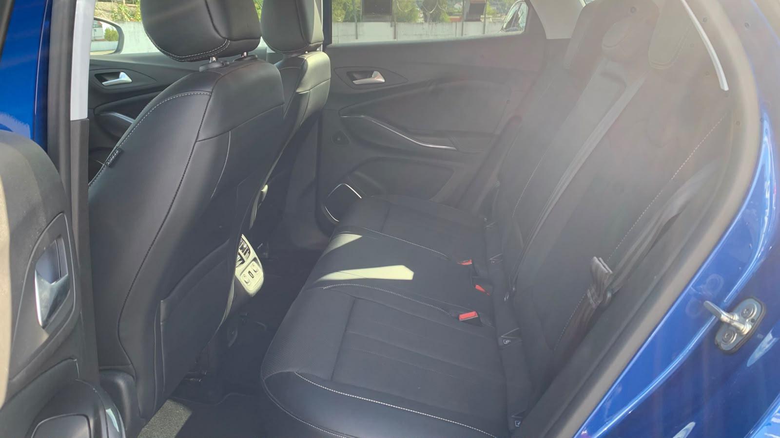Opel Grandland Ultimate Leder Navi 360° Sitzbelüftung