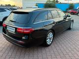 Mercedes-Benz E 300 d T-Modell 9G-Tronic Navi/Kamera/LED - gebrauchte Mercedes-Benz E 300 aus dem Jahr 2020