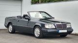 Mercedes-Benz Mercedes-Benz 220 Cabrio E Wertgutacht. Schaltge