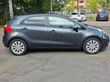 Kia Rio 1.4 FIFA World Cup*5-TÜRIG*SHZ*PDC*AC*STADT* - gebrauchte Kia Kleinwagen