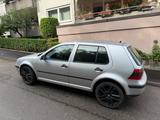 Volkswagen Golf 1.6 SR Automatik