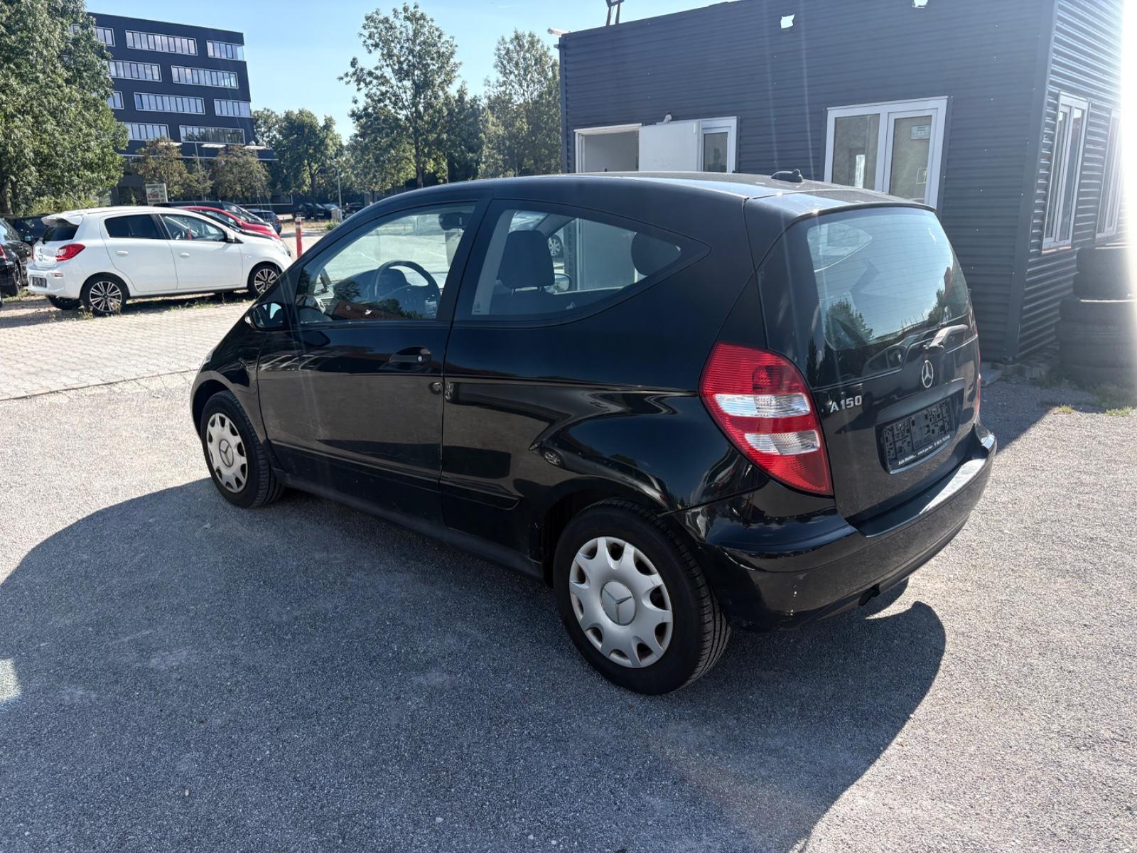 Mercedes-Benz A 150* Tüv bis 11/2027* 8 Fach bereift* Klima*
