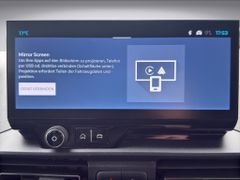Fahrzeugabbildung Citroën Berlingo XL BlueHDi 130 EAT8 MAX 7 Sitzer & Navi