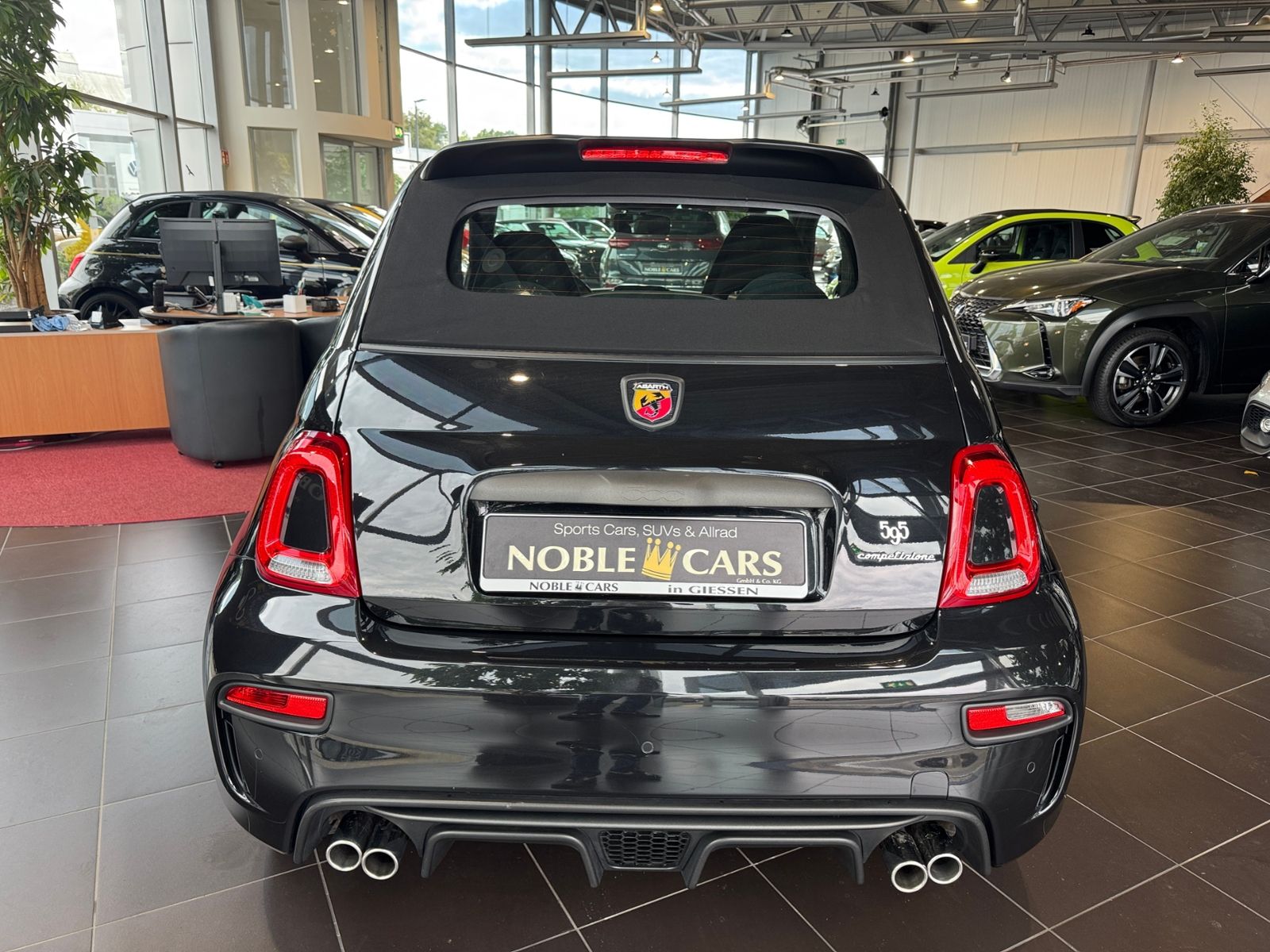 Fahrzeugabbildung Abarth 595C Competizione XENON NAVI ALU
