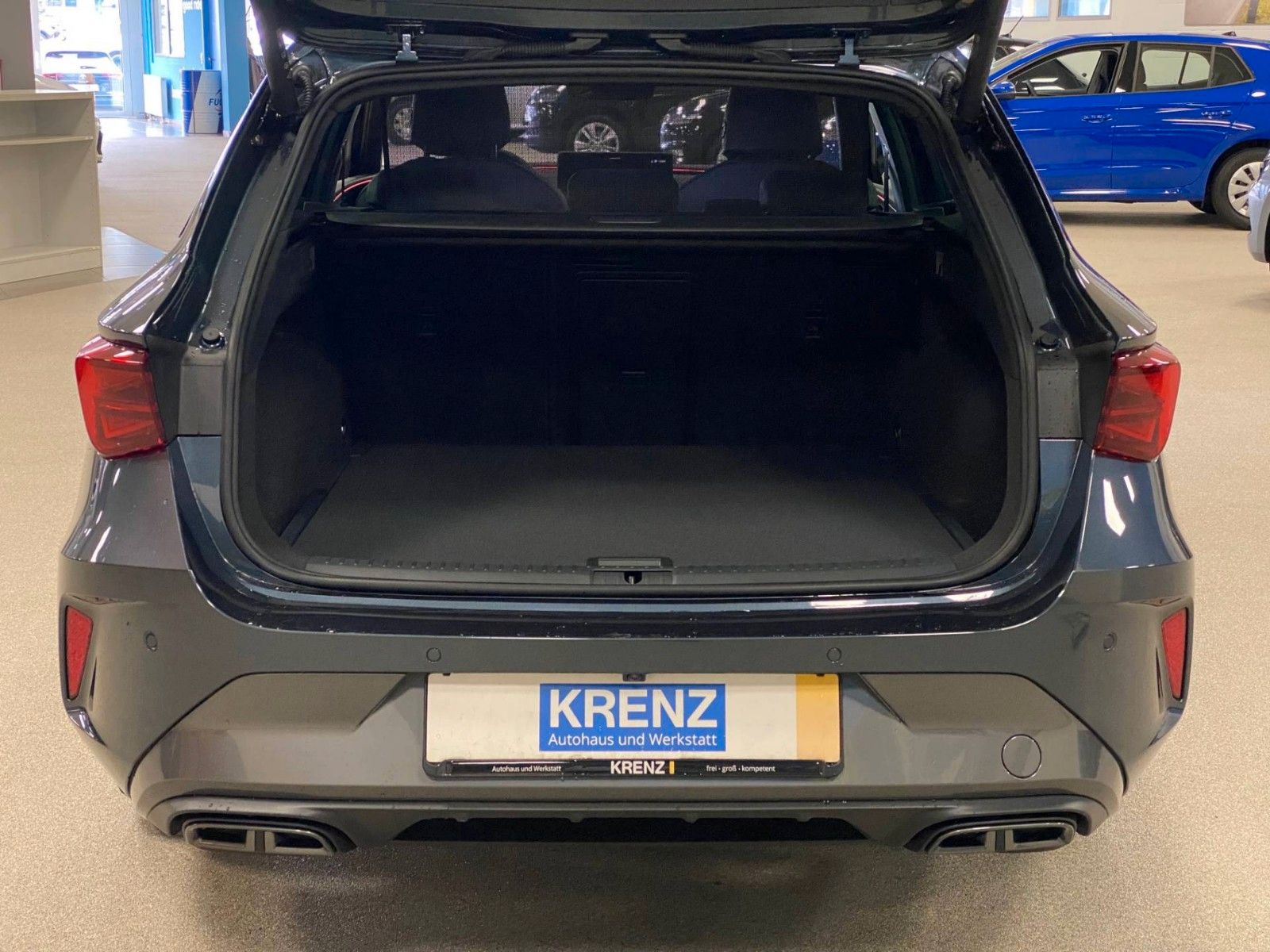 Fahrzeugabbildung CUPRA Leon ST 1.5 eTSI DSG FACELIFT MHEV+5 J. GARANTIE