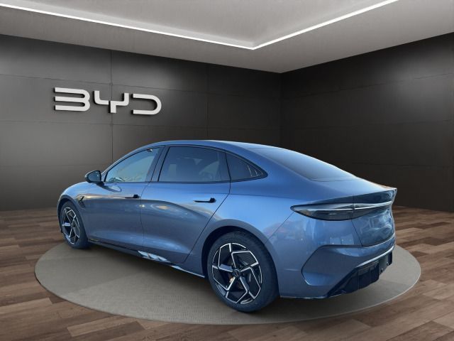 BYD SEAL