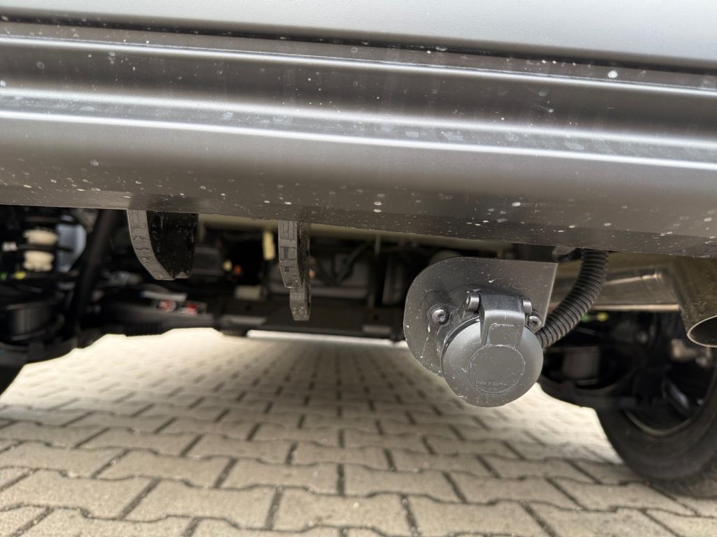 Fahrzeugabbildung Citroën Berlingo XL Diesel 130 PLUS 7-Sitzer