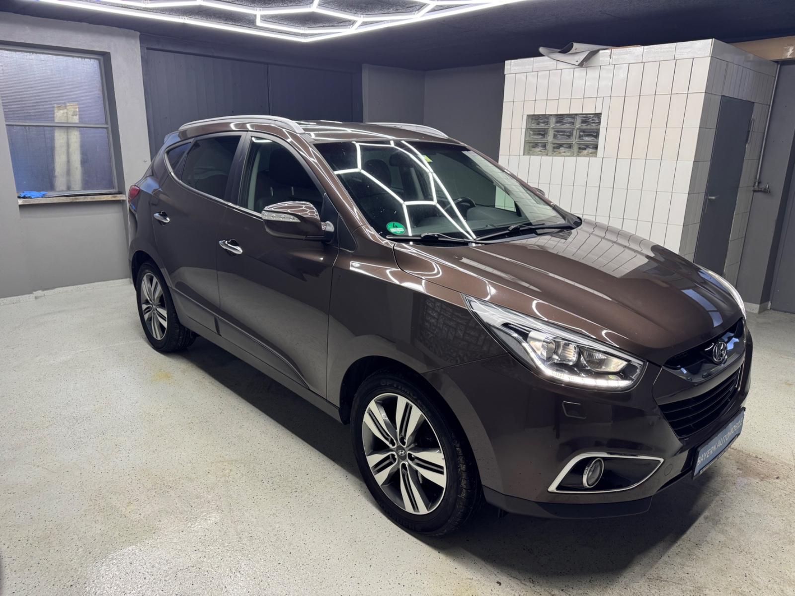 Hyundai ix 35 2.0 CRDI Style 4WD*NAVI*AUTOMATIK*BI-XENON