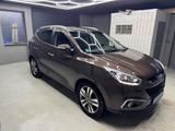 Hyundai ix 35 2.0 CRDI Style 4WD*NAVI*AUTOMATIK*BI-XENON - Hyundai ix35 mit Diesel-Antrieb: Automatik