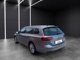 Volkswagen Passat Variant Highline/1.Hand/Navi/Kamera/Shz - : Silber, Alcantara