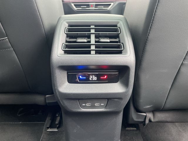 Tiguan 1.5 eTSI DSG R-Line Pano/360°CAM/AHK/H&K 