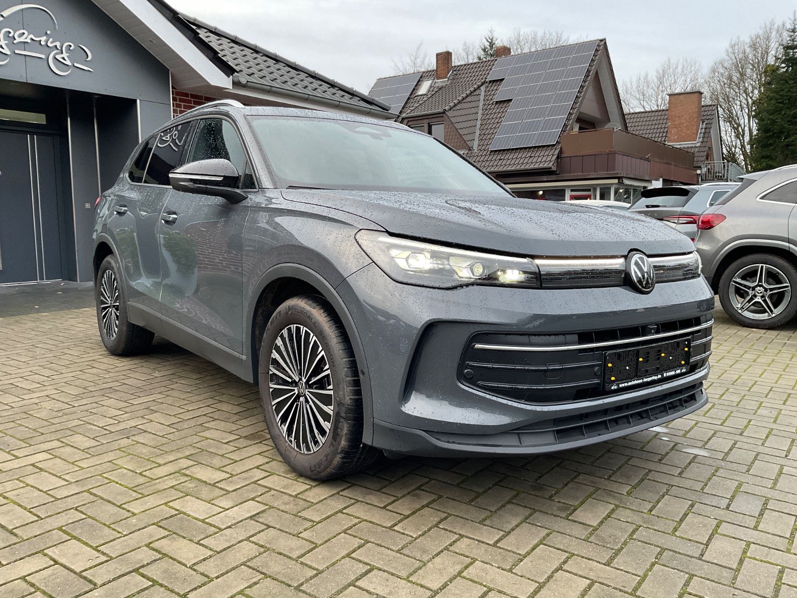 Fahrzeugabbildung Volkswagen Tiguan 1.5 eTSI DSG GOAL,AHK,IQLight,ACC,Kamera