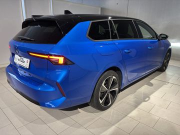 Fotografie 9 des Opel Astra Sports Tourer 1.2 Turbo Automatik GS