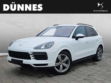 Porsche Cayenne - 1