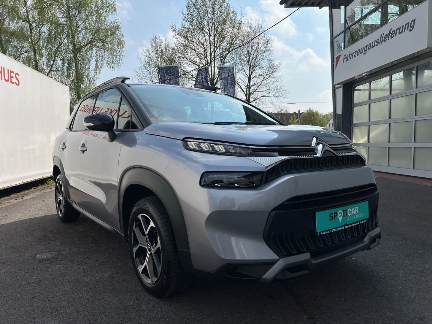 Fahrzeugabbildung Citroën C3 Aircross Plus PureTech 110 Navi CarPlay