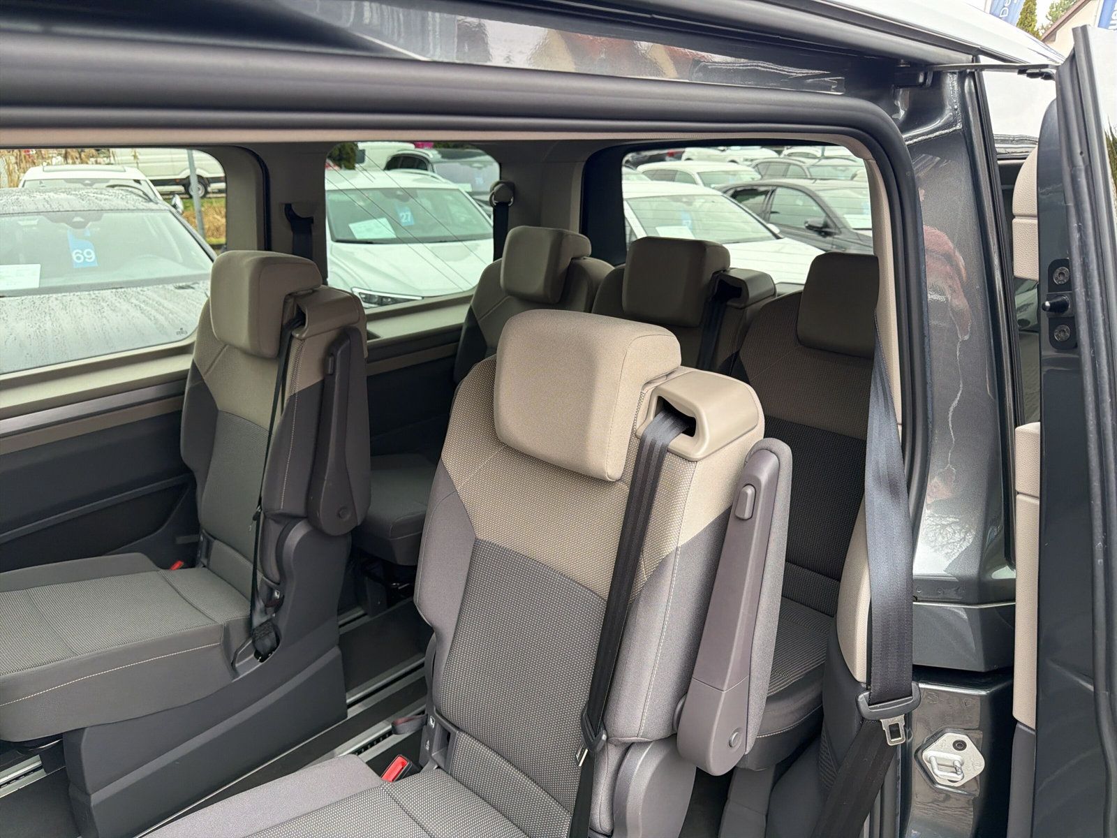 Multivan Life TDi DSG Navi LED AZV 7S Life
