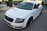 Audi TT Coupe 1.8T * WEISS - Borbet - Soundanlage * - Audi TT in Mannheim