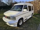 GMC Safari - GMC Safari: Van