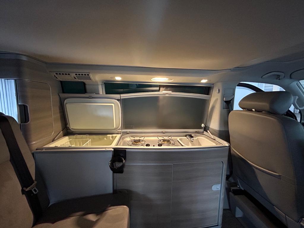 Volkswagen T5 California