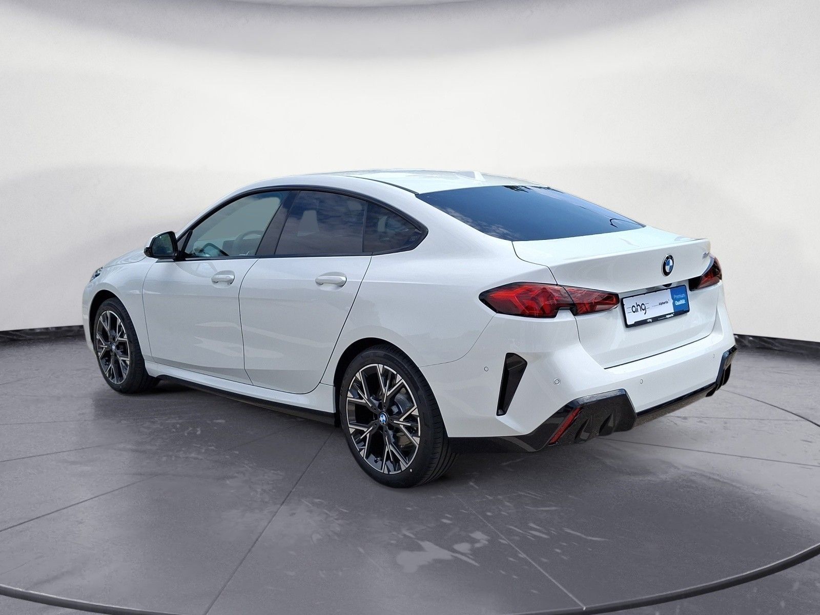 BMW 220 Gran Coupé - Bild 4