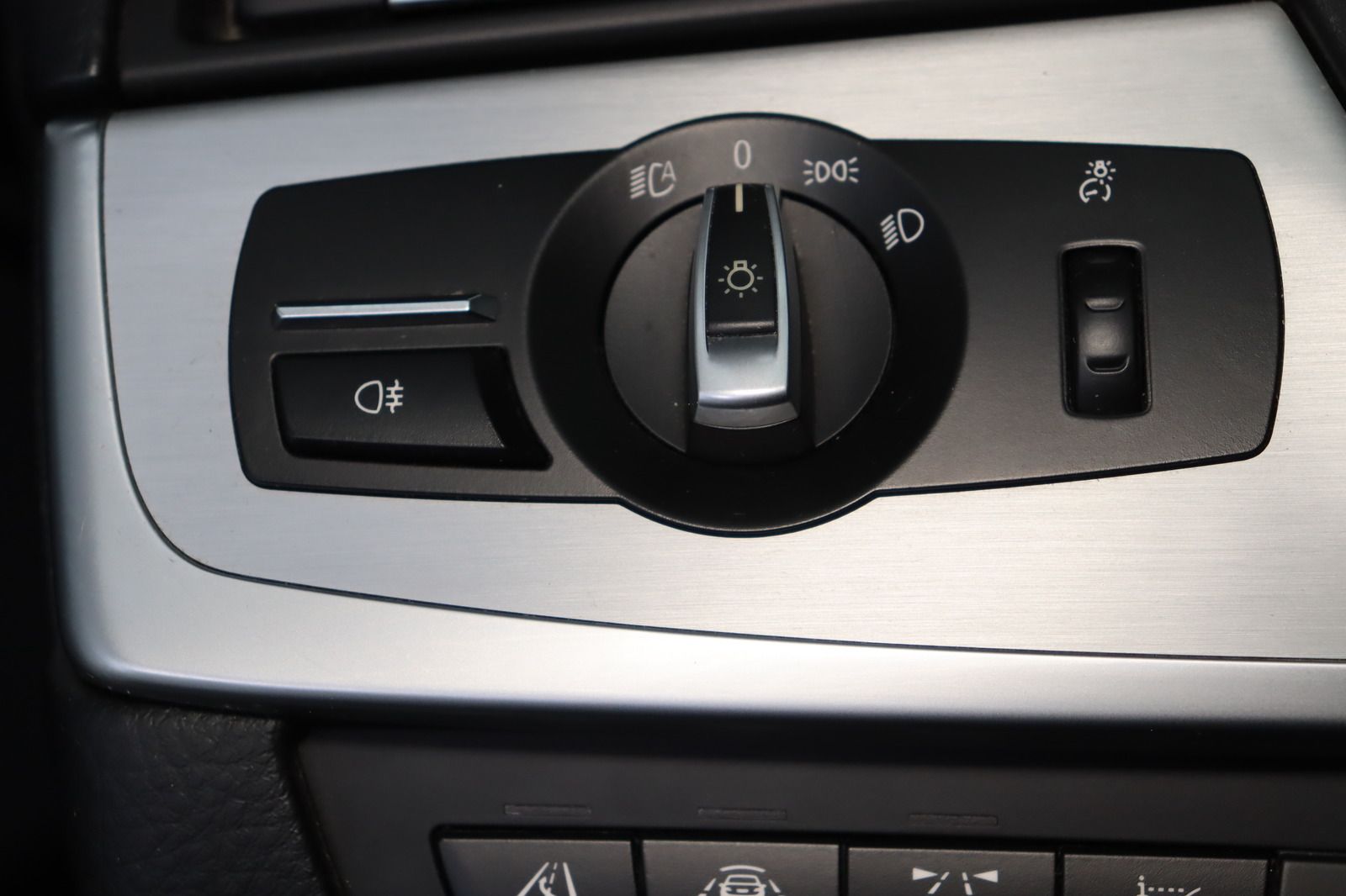 Fahrzeugabbildung BMW M550 d Touring xDrive * HUD * Leder