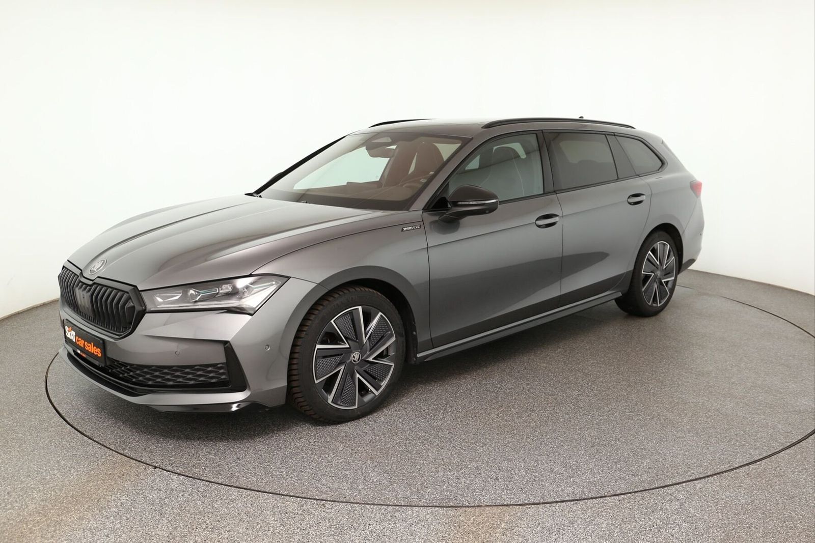Skoda Superb 2.0 TSI Sportline|HUD|PANO|AreaView|AHK foto 4