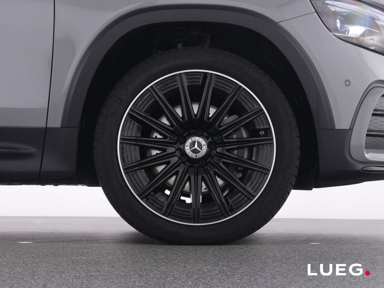 Mercedes-Benz GLB 200 d SPECIAL-EDITION AMG 20'' KEYLESS SOUND foto 22